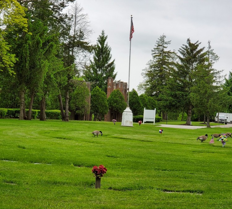 greenlawn-memorial-park-photo